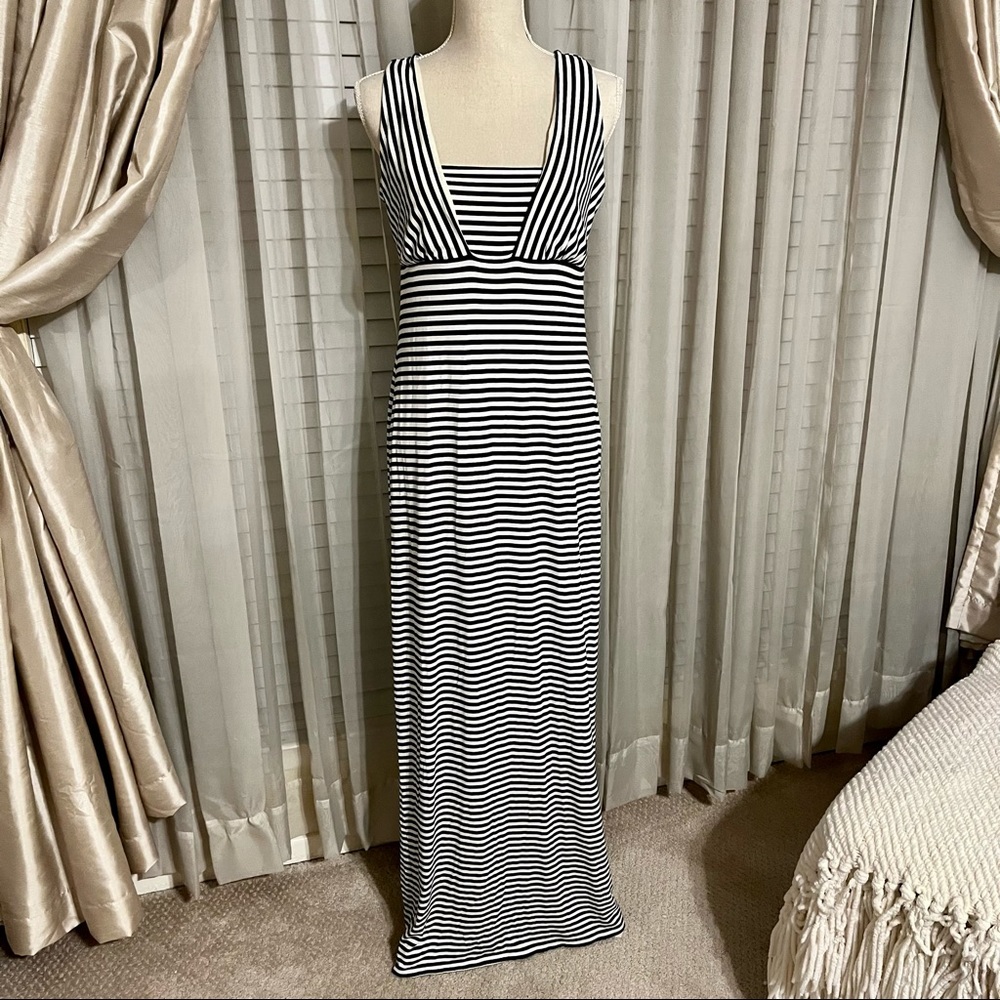Ann Taylor Black White Stripe Strapless Maxi Dress - Picture 2 of 4
